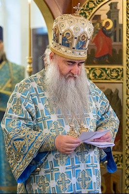 Божественная литургия на Архиерейском подворье – в храме в честь иконы Божией Матери «Утоли моя печали» г. Саратова