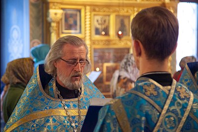 Утреня с чтением акафиста в Свято-Троицком кафедральном соборе г. Саратова