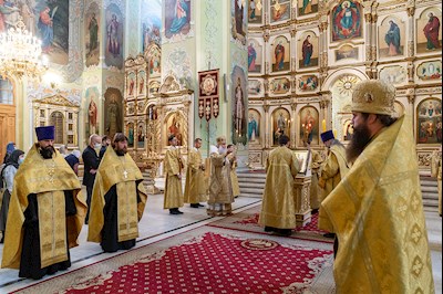 Всенощное бдение в храме Покрова Пресвятой Богородицы г. Саратова