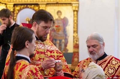 Божественная литургия в храме великомученика Георгия Победоносца г. Саратова