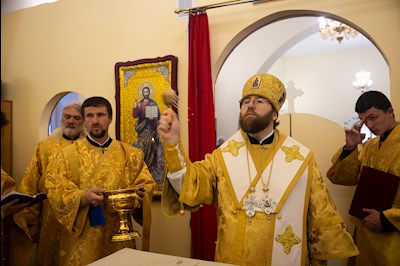 Митрополит Игнатий совершил Великое освящение храма святой блаженной Ксении Петербургской п. Красный Текстильщик и Божественную литургию в новоосвященном храме