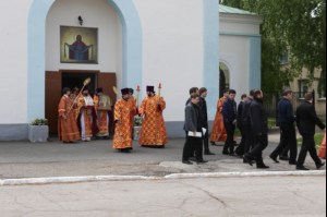 Божественная литургия в храме в честь Покрова Пресвятой Богородицы р.п. Новые Бурасы