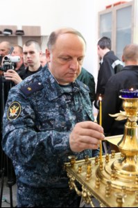 Божественная литургия в храме блаженной Ксении Петербургской г. Саратова на территории ИТК УШ-382/33
