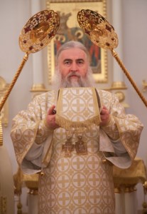 Божественная литургия на Архиерейском подворье — храме святых равноапостольных Кирилла и Мефодия при СГУ