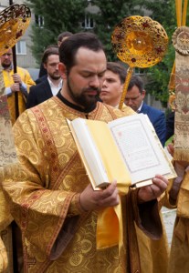 Божественная литургия в храме во имя святителя Луки (Войно-Ясенецкого), исповедника, при 3-й городской клинической больнице г. Саратова