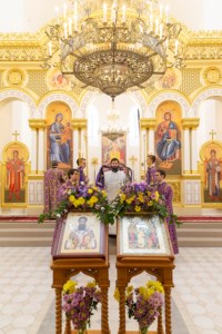 Божественная литургия в храме святителя Спиридона Тримифунтского г. Саратова