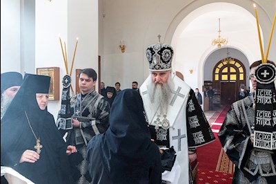 Литургия Преждеосвященных Даров и монашеский постриг в Свято-Алексиевском женском монастыре г. Саратова