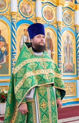 Митрополит Игнатий совершил Божественную литургию в Свято-Сергиевском женском монастыре села Алексеевка Базарно-Карабулакского района
