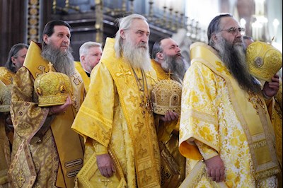 Митрополит Игнатий принял участие в Божественной литургии в день 14-й годовщины интронизации Патриарха Кирилла