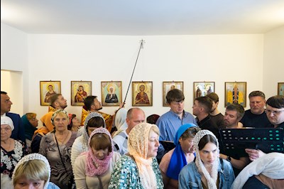 Митрополит Игнатий совершил Великое освящение храма Архангела Михаила с. Курдюм и первую Божественную литургию в новоосвященном храме