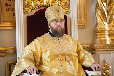Митрополит Игнатий совершил Божественную литургию в Покровском соборе г. Саратова