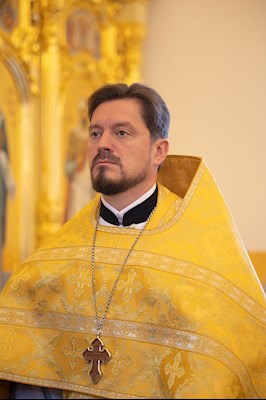 Митрополит Игнатий совершил Божественную литургию в Свято-Никольском храме с. Октябрьский Городок