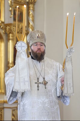Митрополит Игнатий совершил Божественную литургию в кафедральном соборе Живоначальной Троицы г. Вольска