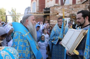 Божественная литургия в храме в честь Казанской иконы Божией Матери г. Петровска