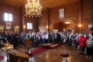 Божественная литургия в храме в честь Сретения Господня г. Саратова
