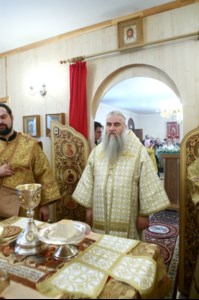 Божественная литургия в храме в честь иконы Божией Матери «Скоропослушница» г.Шиханы Вольского района