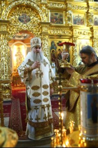 Божественная литургия в Свято-Троицком кафедральном соборе г.Саратова