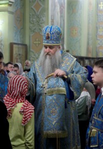 Всенощное бдение в храме в честь Покрова Пресвятой Богородицы г.Саратова