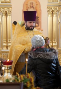 Совершена первая Литургия в новом храме на Увекском кладбище г.Саратова