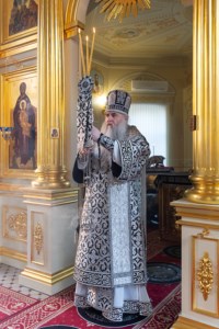 Литургия Преждеосвященных Даров на Архиерейском подворье — в храме во имя святого апостола и евангелиста Иоанна Богослова при СПДС