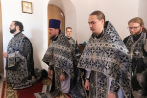 Литургия Преждеосвященных Даров в храме во имя преподобного Сергия Радонежского г.Саратова