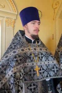 Литургия Преждеосвященных Даров на Архиерейском подворье — в храме святого апостола и евангелиста Иоанна Богослова