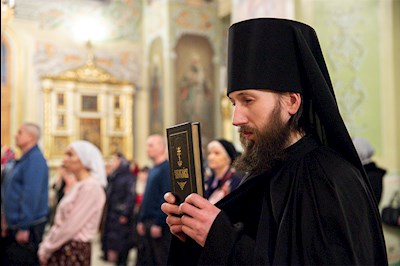 Всенощное бдение в храме Покрова Пресвятой Богородицы г. Саратова