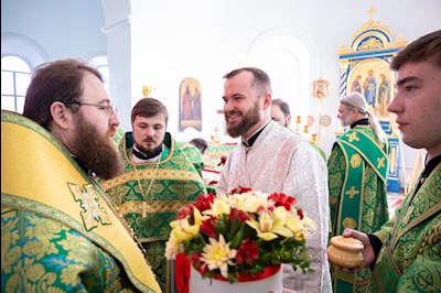Митрополит Игнатий совершил Божественную литургию в Свято-Сергиевском женском монастыре села Алексеевка Базарно-Карабулакского района
