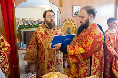 Митрополит Игнатий совершил Великое освящение храма Архангела Михаила с. Курдюм и первую Божественную литургию в новоосвященном храме