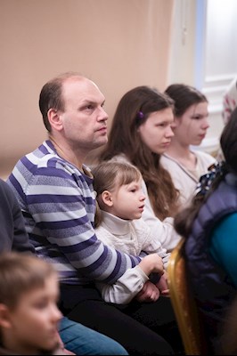 Митрополит Игнатий посетил зимний отчетный концерт вокалистов Центра по развитию детского и юношеского творчества при СПДС