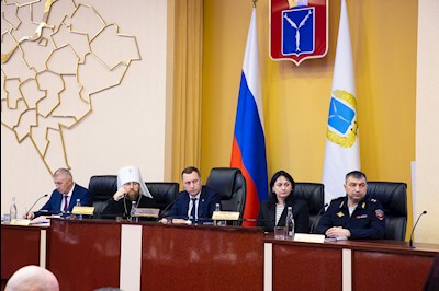 Митрополит Игнатий принял участие в заседании Совета по взаимодействию с национальными и религиозными объединениями