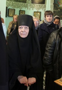 Божественная литургия в Духосошественском кафедральном соборе города Саратова