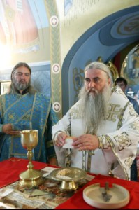 Крещальная литургия в Свято-Троицком кафедральном соборе г. Саратова