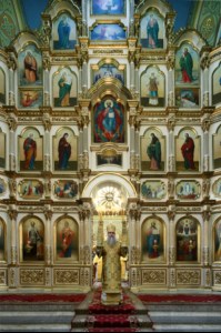 Божественная литургия в храме в честь Покрова Пресвятой Богородицы г. Саратова