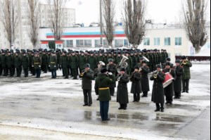 Митрополит Лонгин поздравил курсантов и командование вольского военного института с Днем защитника Отечества