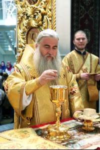 Божественная литургия в храме во имя Всех Святых, в земле Российской просиявших, г. Саратова