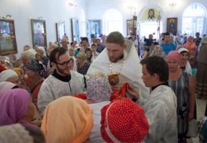Божественная литургия в храме Преображения Господня Покровского женского монастыря г. Балашова