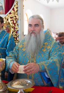 Божественная литургия в храме в честь Успения Пресвятой Богородицы п. Возрождение Хвалынского района