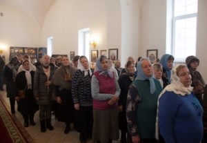 Божественная литургия в храме во имя святителя Николая Японского г. Саратова