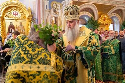 Всенощное бдение в Свято-Троицком кафедральном соборе г.Саратова