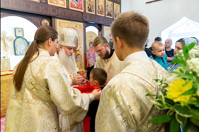 Божественная литургия в храме святителя Тихона Задонского г. Саратова