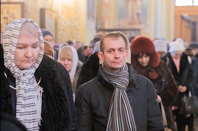 Митрополит Игнатий совершил Божественную литургию в Покровском соборе г. Саратова