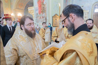Митрополит Игнатий совершил таинство Венчания