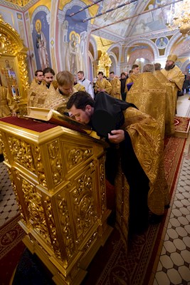 Митрополит Игнатий совершил всенощное бдение в Свято-Троицком кафедральном соборе г. Саратова