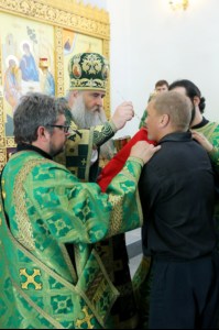 Божественная литургия в храме блаженной Ксении Петербургской г. Саратова на территории ИТК УШ-382/33