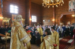 Божественная литургия в храме в честь Сретения Господня г. Саратова