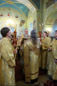 Встреча святых мощей святого равноапостольного князя Владимира и Всенощное бдение в храме в честь Покрова Пресвятой Богородицы г.Саратова