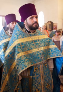 Божественная литургия в храме в честь Владимирской иконы Божией Матери с. Багаевка Саратовского района