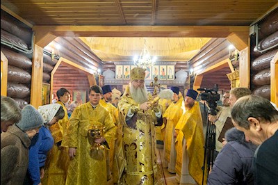 Великое освящение храма Казанской иконы Божией Матери г. Вольска и Божественная литургия в новоосвященном храме