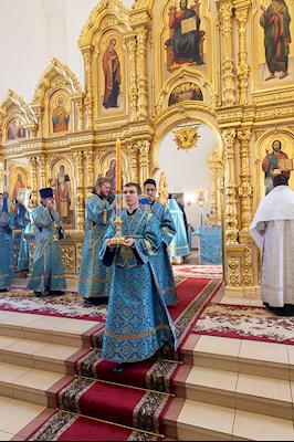 Божественная литургия в храме в честь Казанской иконы Божией Матери г. Саратова